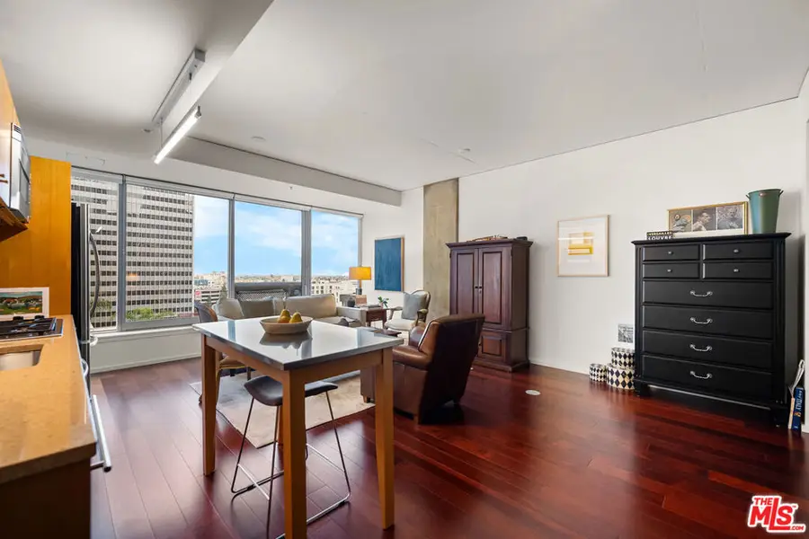1155 S Grand Avenue #1111, Los Angeles, CA 90015 - #3