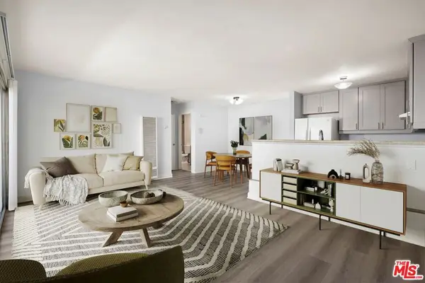 18530 Hatteras Street #115, Tarzana, CA 91356