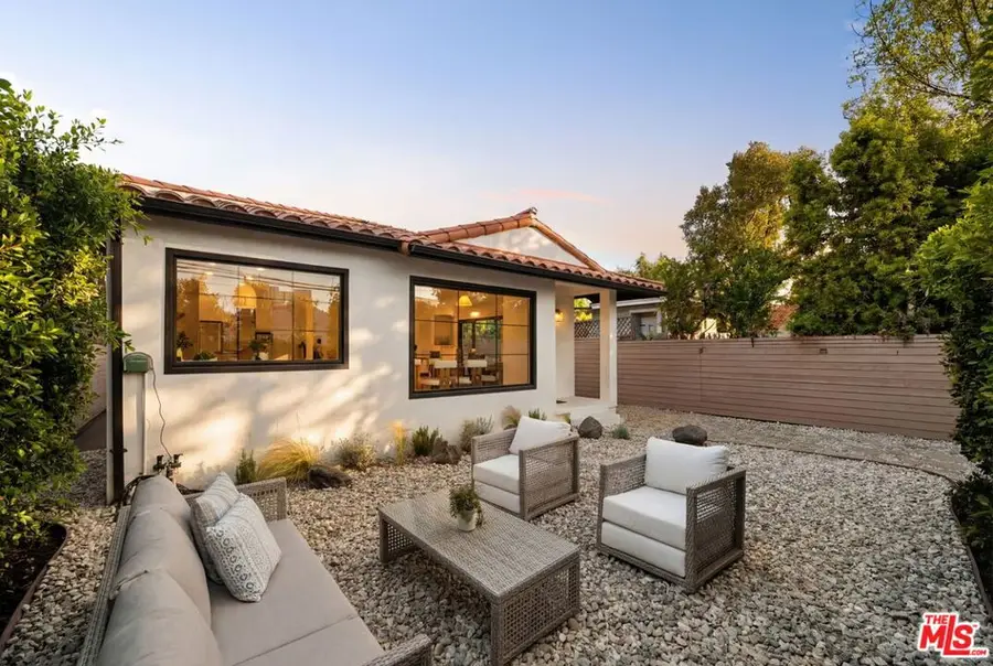 3025 Carter Avenue, Marina Del Rey, CA 90292 - #2