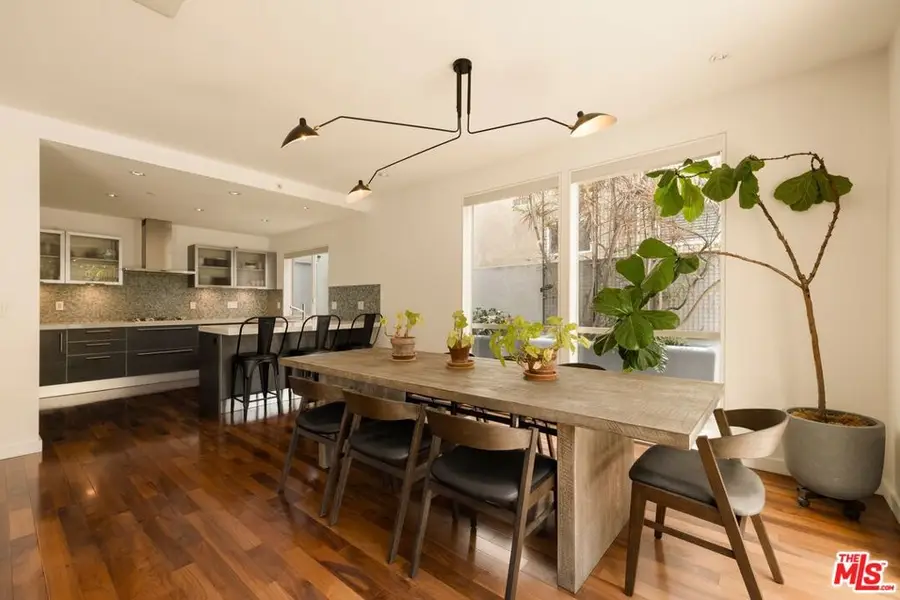 928 N Croft Avenue #102, Los Angeles, CA 90069 - #3