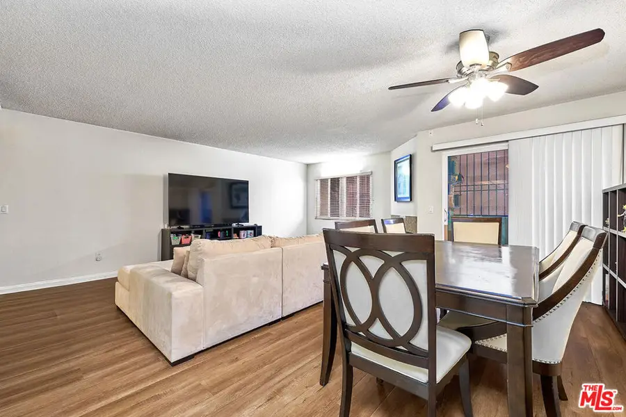 631 S Kenmore Avenue #106, Los Angeles, CA 90005 - #3