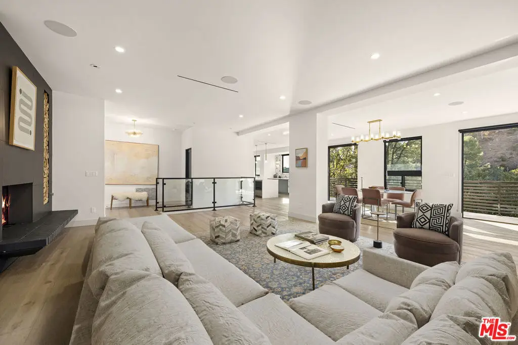 3147 Hollyridge Drive, Los Angeles, CA 90068 - #1