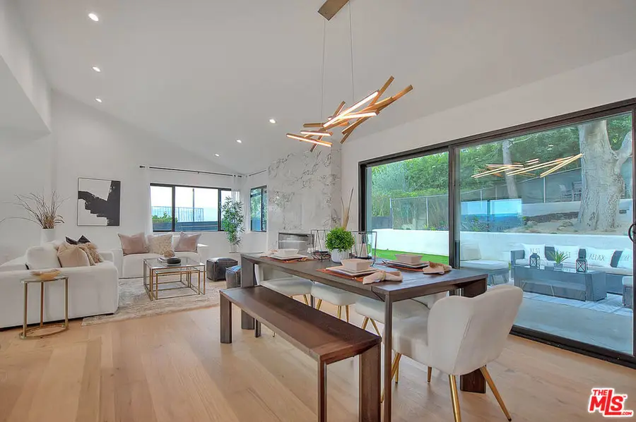 5272 Veronica Street, Los Angeles, CA 90008 - #2