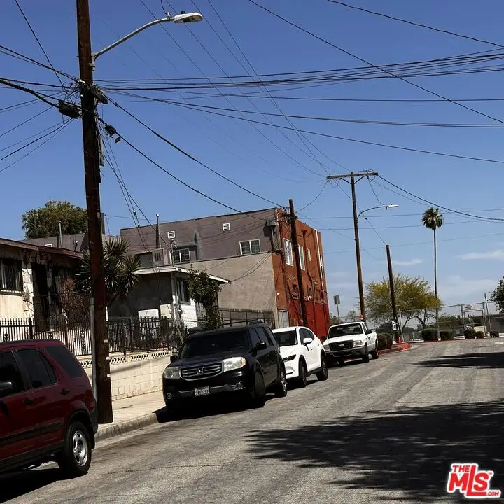 3751 E Lanfranco Street, Los Angeles, CA 90063 - #2