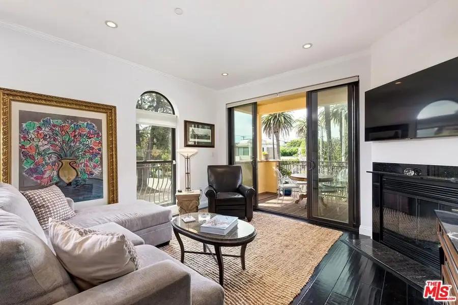 500 N Orlando Avenue #101, West Hollywood, CA 90048 - #3