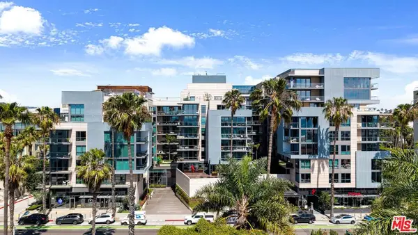1755 Ocean Avenue #303, Santa Monica, CA 90401