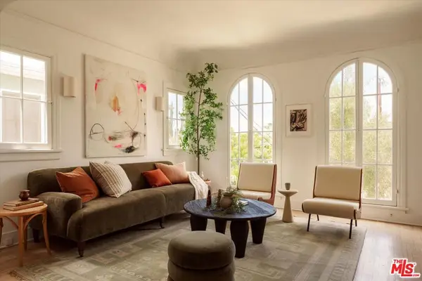 852 Hyperion Avenue, Los Angeles, CA 90029
