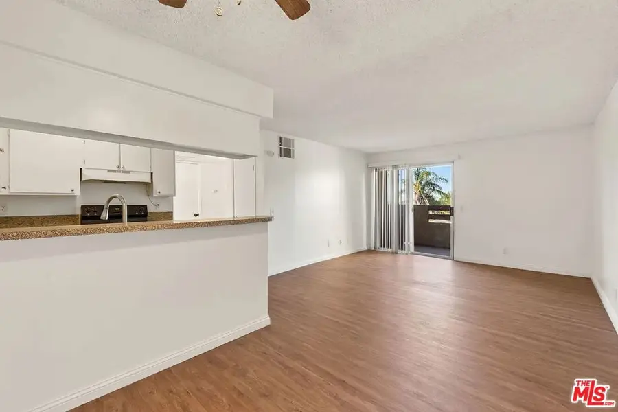 13266 Foothill Boulevard, Sylmar, CA 91342 - #2