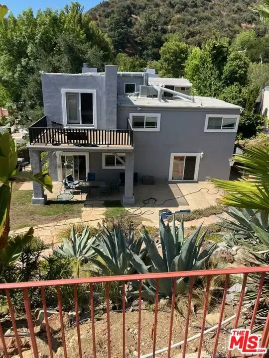 17033 Empanada Place, Encino, CA 91436 - #2