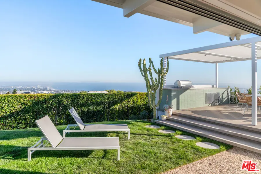 1227 Tellem Drive, Pacific Palisades, CA 90272 - #2