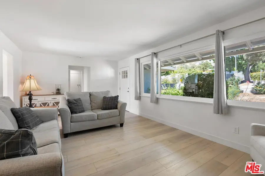 10124 Jimenez Street, Sylmar, CA 91342 - #2