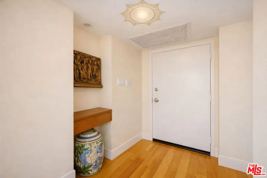 4411 Los Feliz Boulevard #106, Los Angeles, CA 90027 - #2