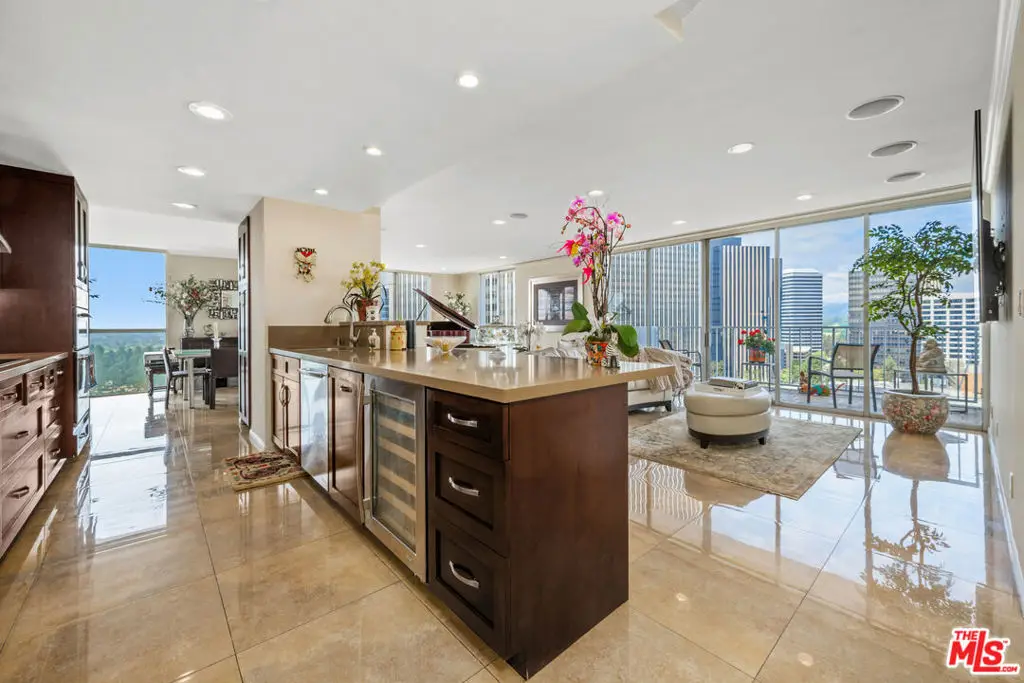 2160 Century Parkway #1712, Los Angeles, CA 90067 - #1