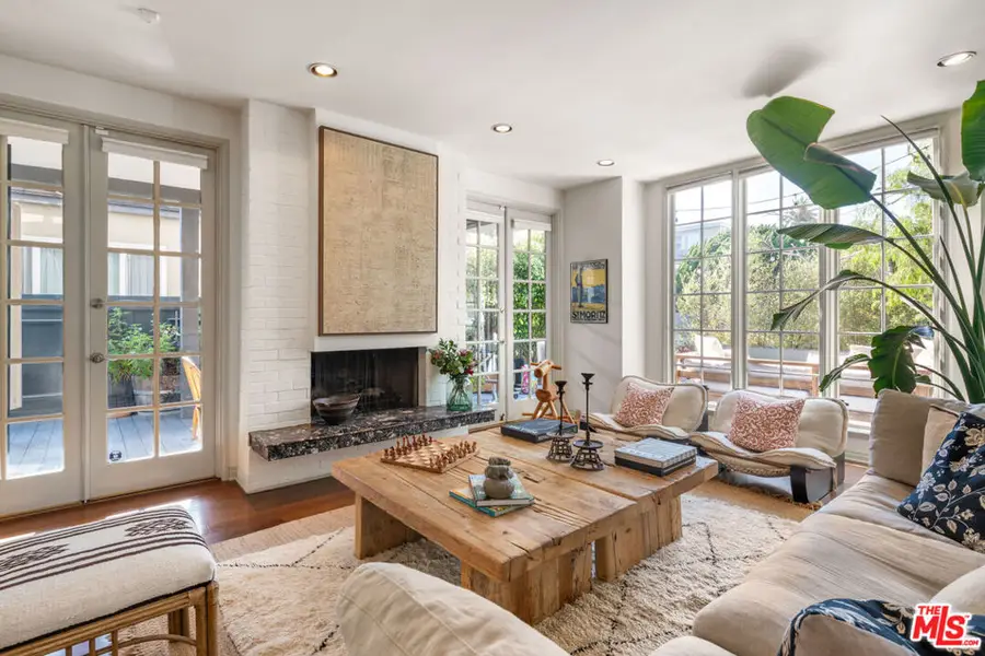 432 Sherman Canal, Venice, CA 90291 - #3