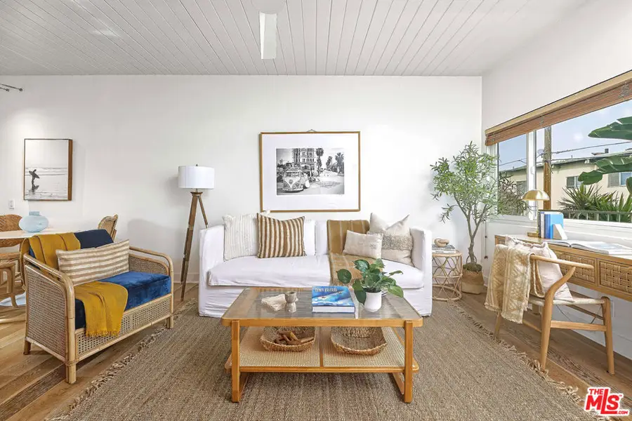 2329 Kansas Avenue #6, Santa Monica, CA 90404 - #2