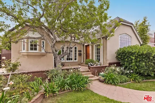 829 S Mullen Avenue, Los Angeles, CA 90005