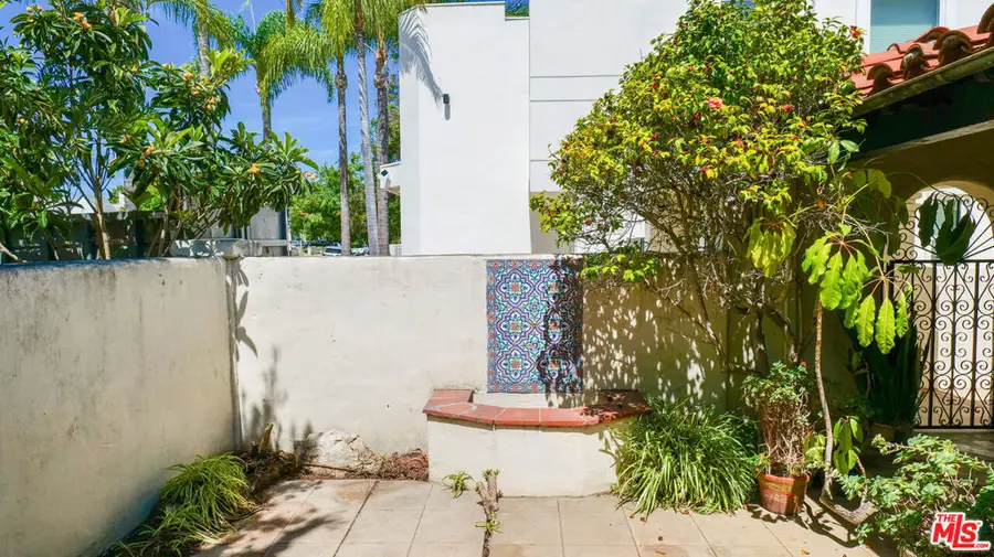 110 N Elm Drive, Beverly Hills, CA 90210 - #3