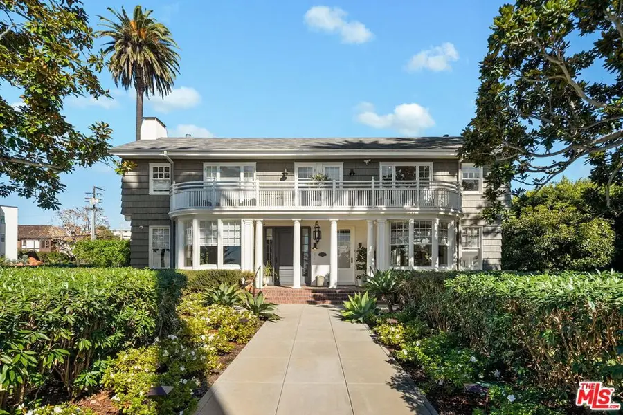 401 Ocean Avenue #2, Santa Monica, CA 90402 - #2