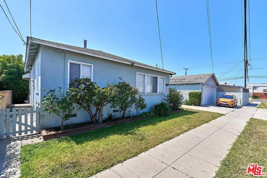 16004 S Denker Avenue, Gardena, CA 90247 - #3