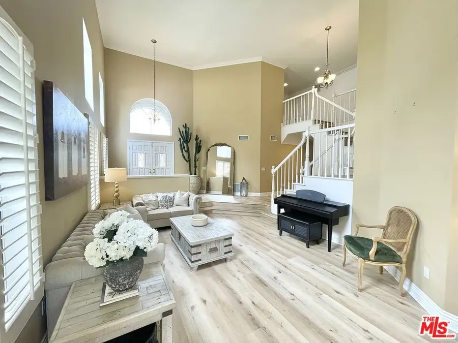 23604 Sunderland Court, Valencia, CA 91354 - #3