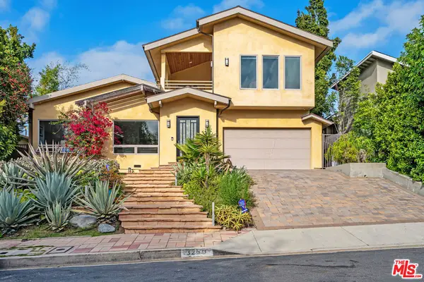 3260 Malcolm Avenue, Los Angeles, CA 90034