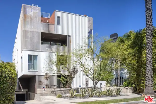 749 S Cloverdale Avenue #102, Los Angeles, CA 90036