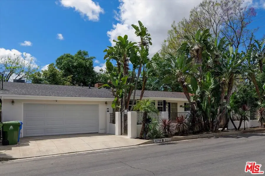 22750 Clarendon Street, Woodland Hills, CA 91367 - #2