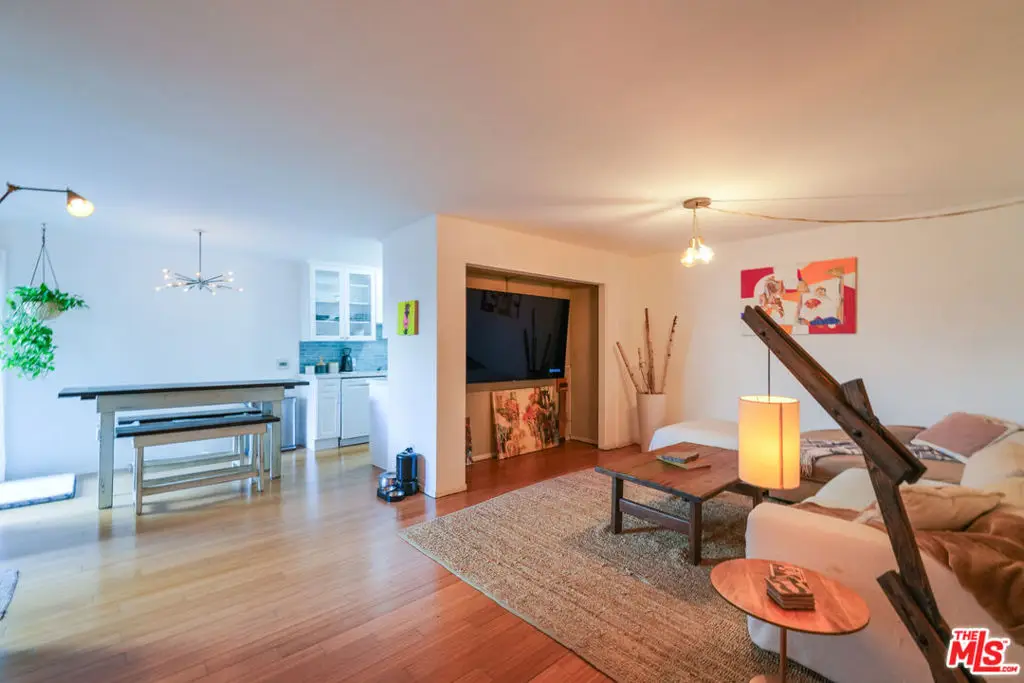 532 N Rossmore Avenue #108, Los Angeles, CA 90004 - #1
