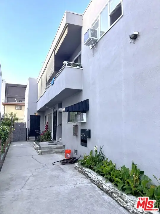 8616 Gregory Way, Los Angeles, CA 90035 - #3