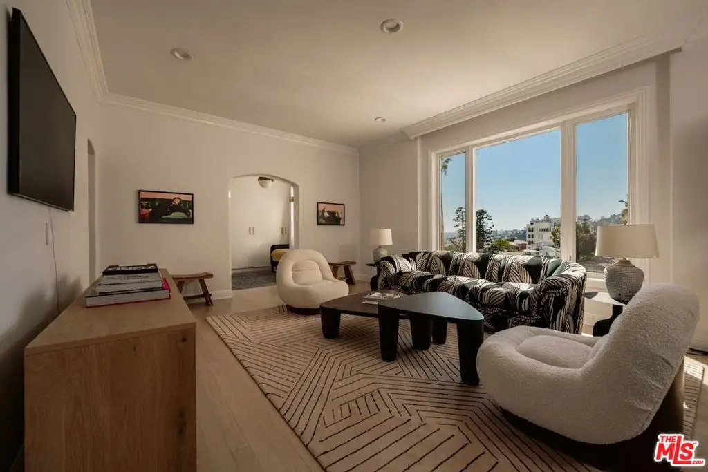 1424 N Crescent Heights Boulevard #54, West Hollywood, CA 90046 - #1
