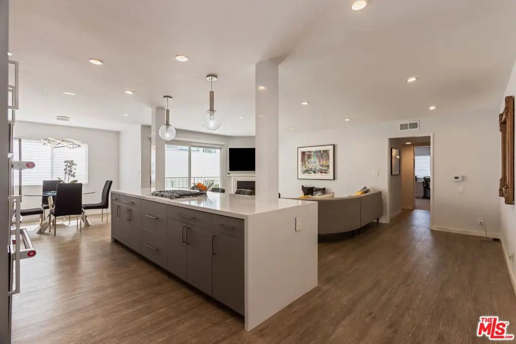 1535 S Bentley Avenue #301, Los Angeles, CA 90025 - #1