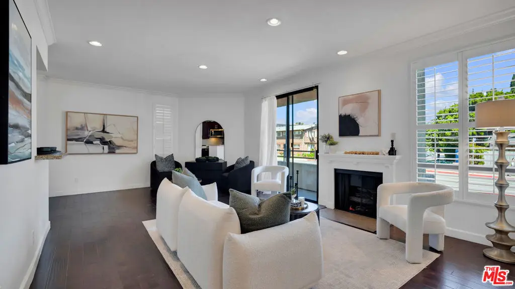 13920 Moorpark Street #106, Sherman Oaks, CA 91423 - #1