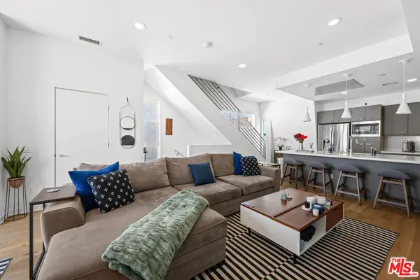 11037 Morrison Street, North Hollywood, CA 91601