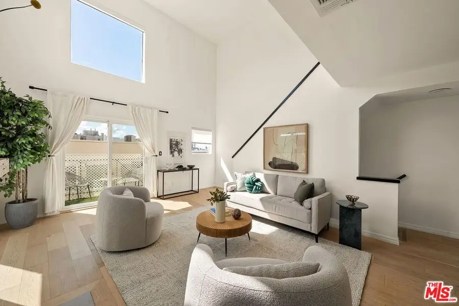 3439 Keystone Avenue #1, Los Angeles, CA 90034 - #3