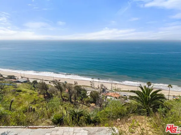 17624 Tramonto Drive, Pacific Palisades, CA 90272