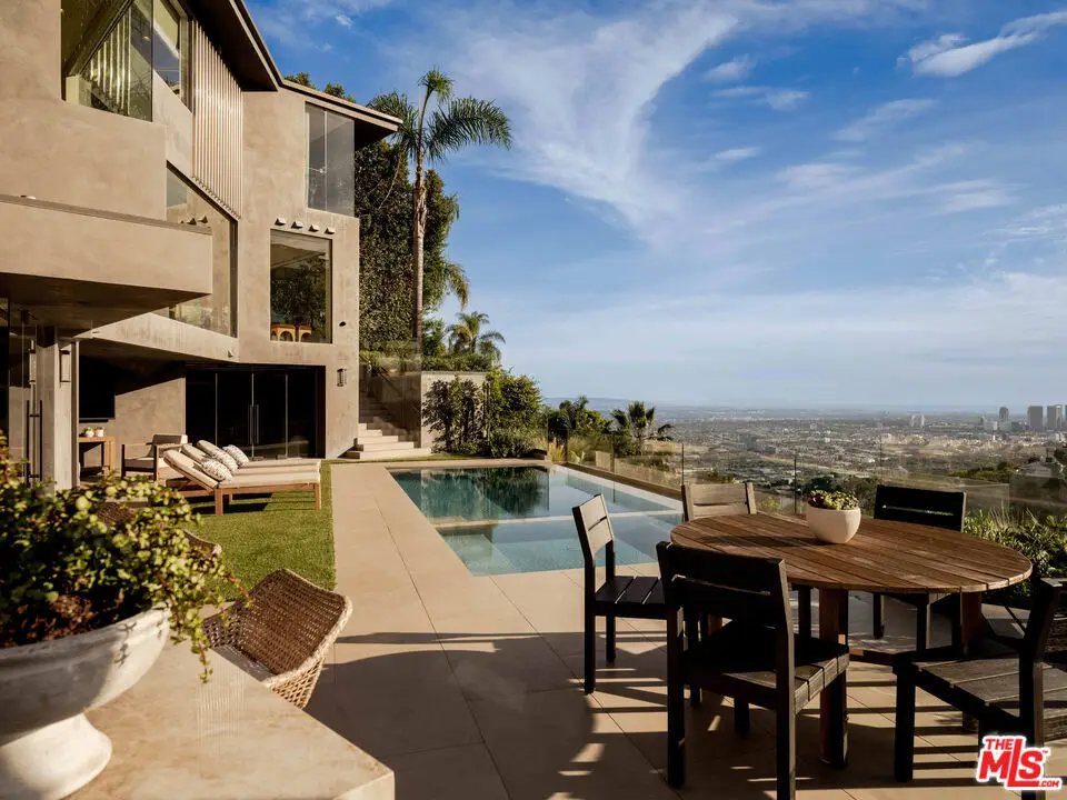1778 Viewmont Drive, Los Angeles, CA 90069 - #1