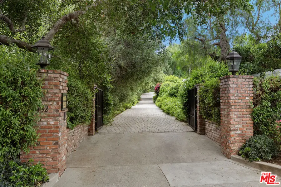 4432 Libbit Avenue, Encino, CA 91436 - #2