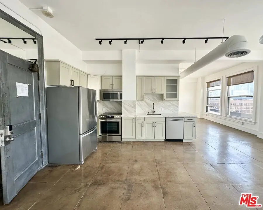 Address Withheld By Seller, Los Angeles, CA 90012 - #3