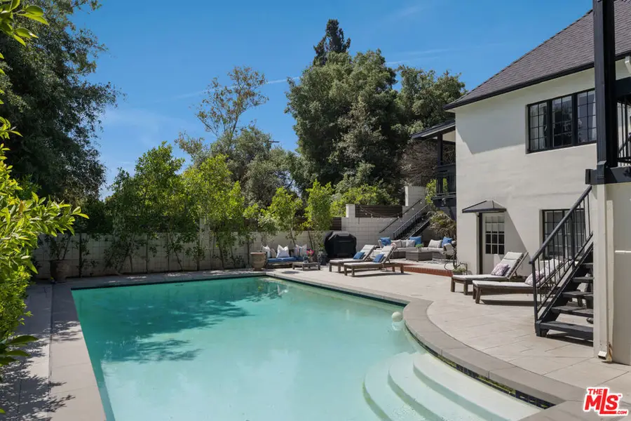 690 Westgate Street, Pasadena, CA 91103 - #3