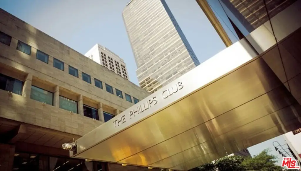 155 W 66 Street, Manhattan, NY 10023 - #1