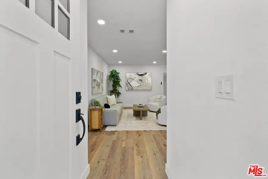 15358 Gault Street, Van Nuys, CA 91406 - #2