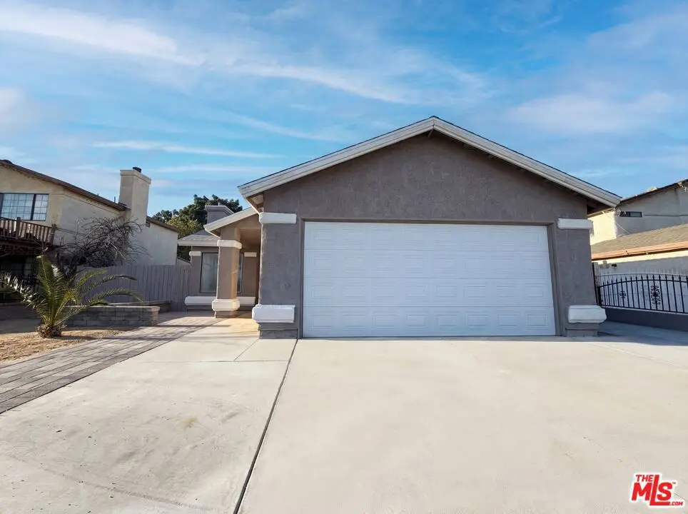 2553 E Avenue J4, Lancaster, CA 93535 - #1