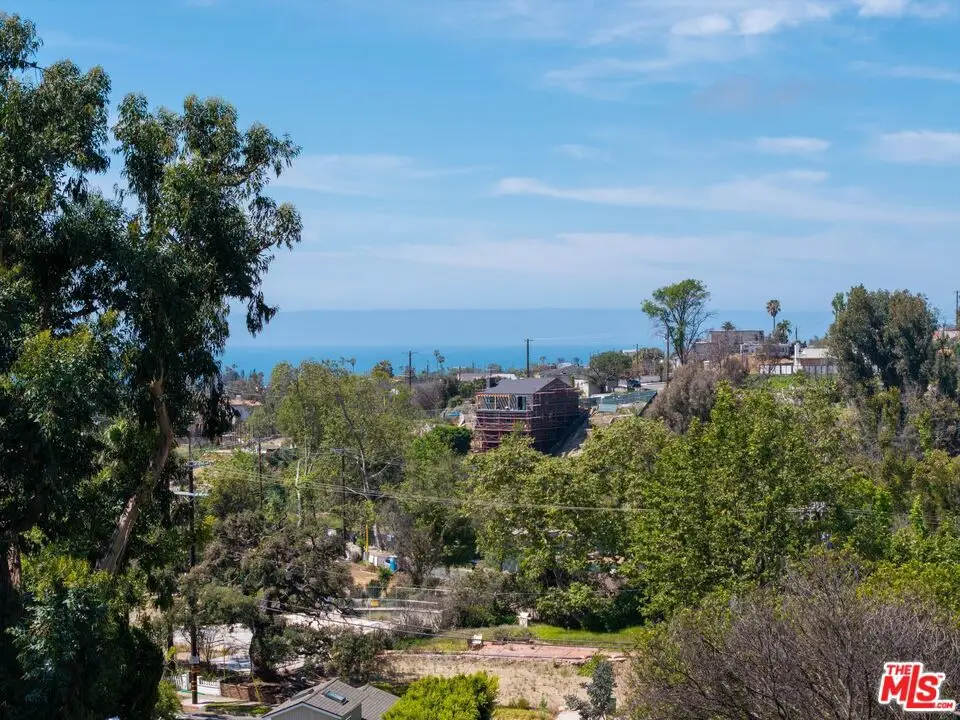 1025 Las Pulgas Road, Pacific Palisades, CA 90272 - #1
