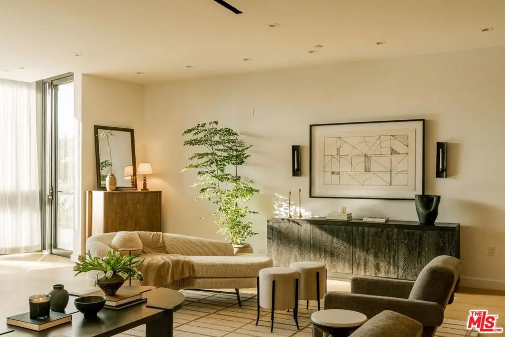 702 N Doheny Drive #101, West Hollywood, CA 90069 - #1