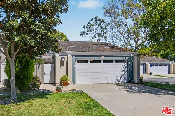 19525 Starfish Lane, Huntington Beach, CA 92648