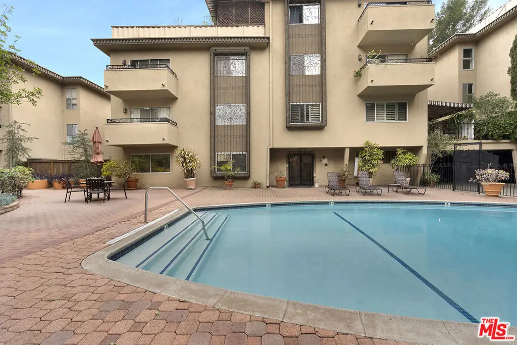 6700 Hillpark Drive #204, Los Angeles, CA 90068 - #1
