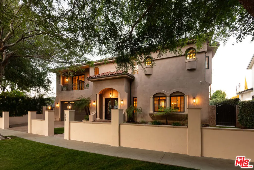 4910 Valjean Avenue, Encino, CA 91436 - #1