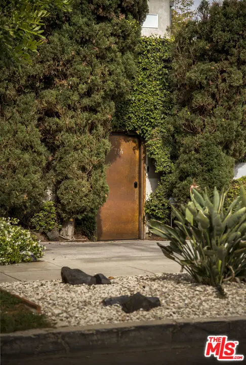 714 6th Avenue, Venice, CA 90291 - #2