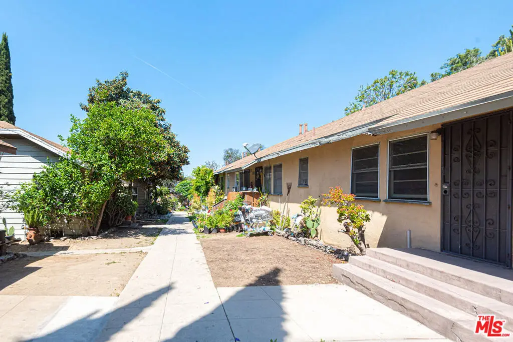 1305 Laveta Terrace, Los Angeles, CA 90026 - #1