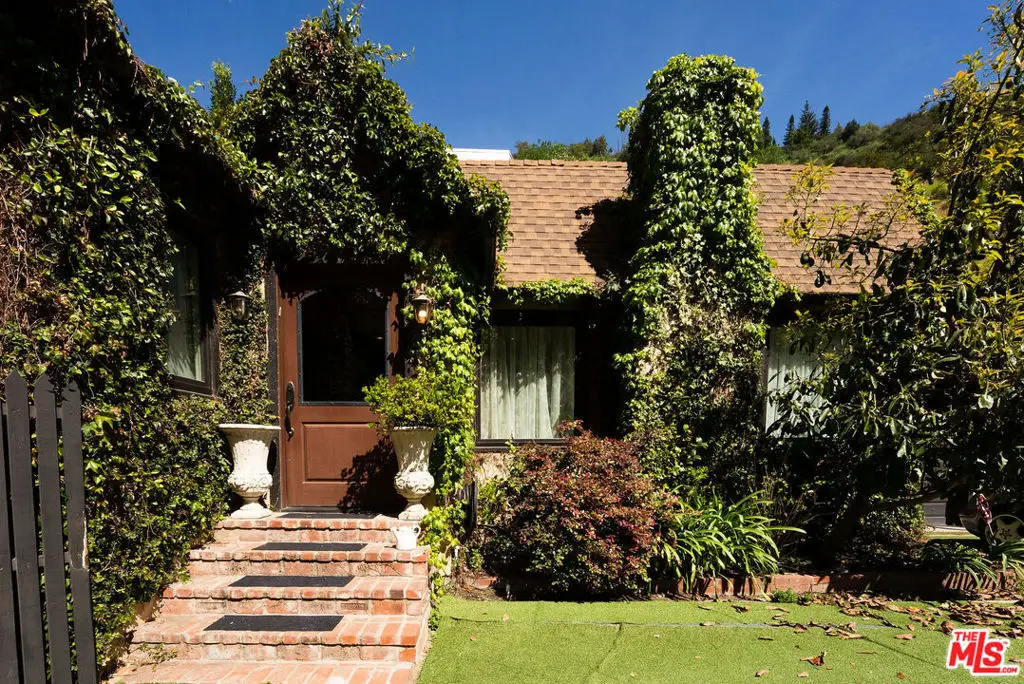 1318 N Beverly Glen Boulevard, Los Angeles, CA 90077 - #1